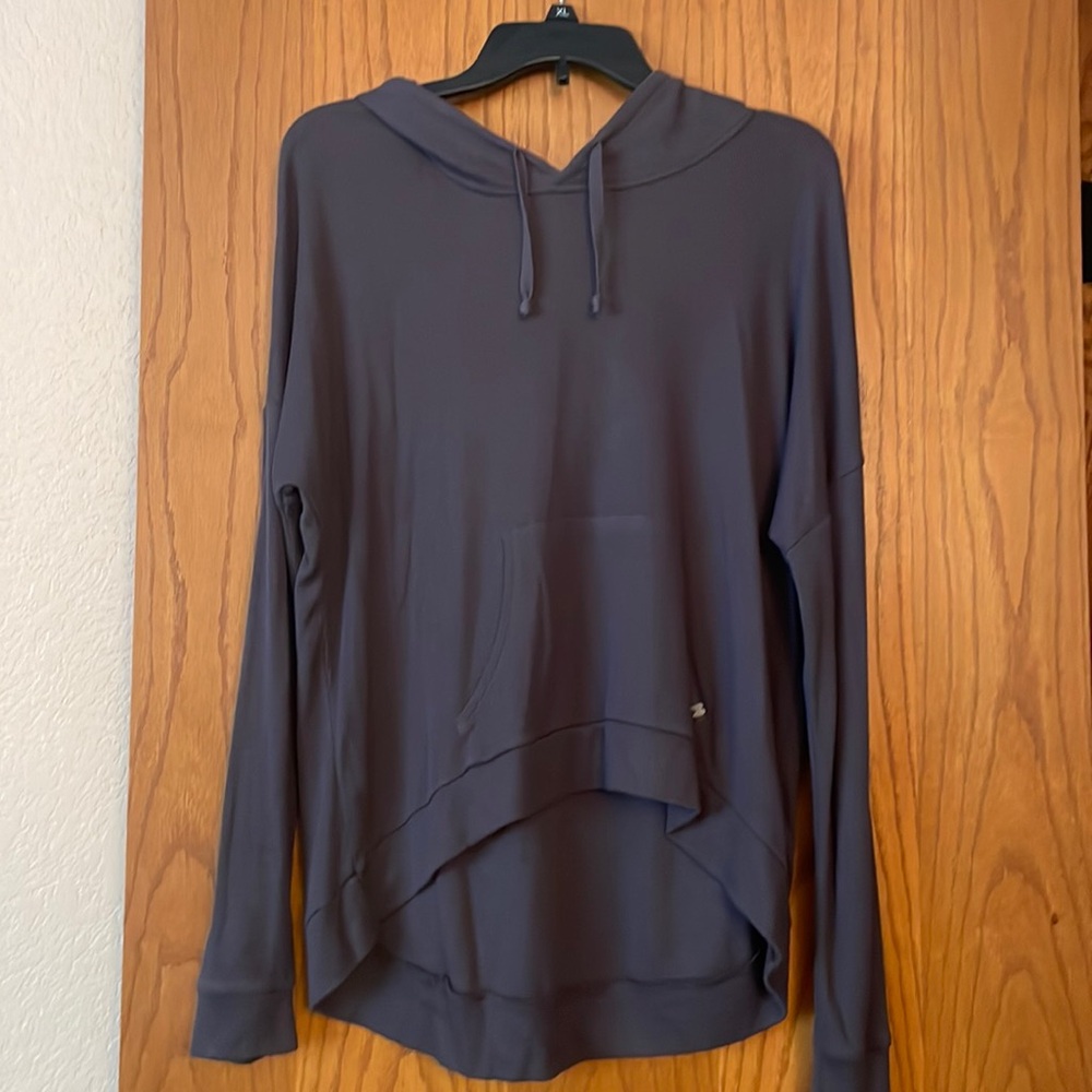 VS Lightweight hoodie